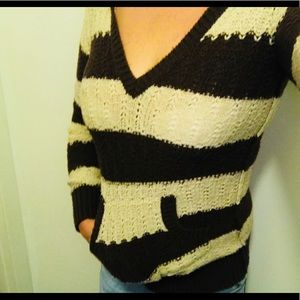 Awesome VTG OP Sweater SzS